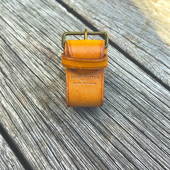 Authentic Louis Vuitton Paris Made in France  buckle/bag strap . Bracelet too! - Picture 1 of 6